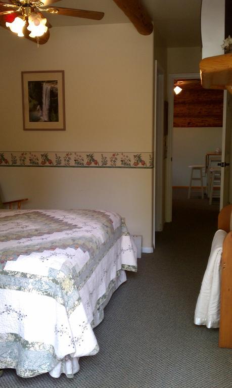 Nature'S Inn Bed And Breakfast Ahwahnee Phòng bức ảnh